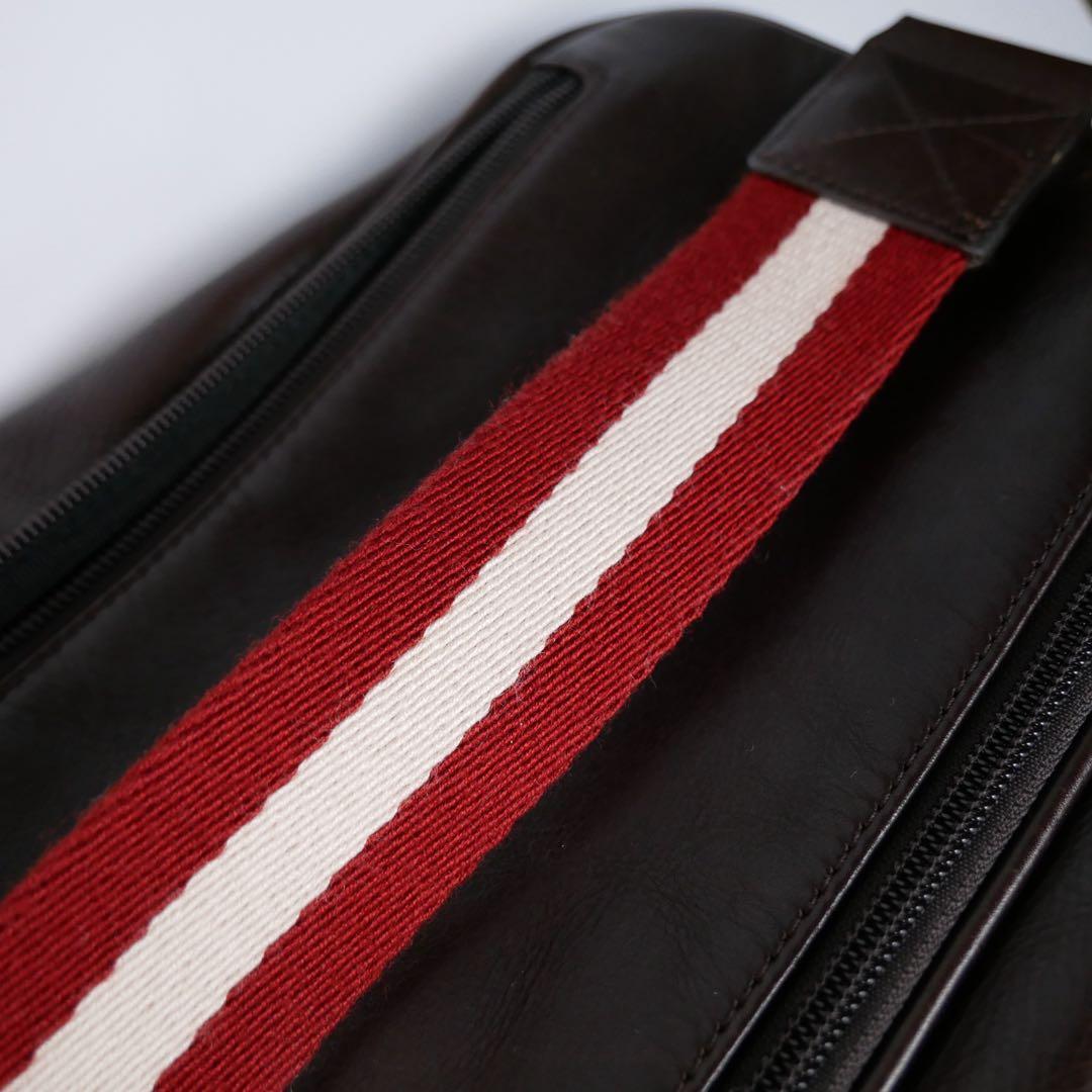 ✨美品✨Bally バリー　ボディバッグ　ロゴ　レザー　トレスポ　ブラウン