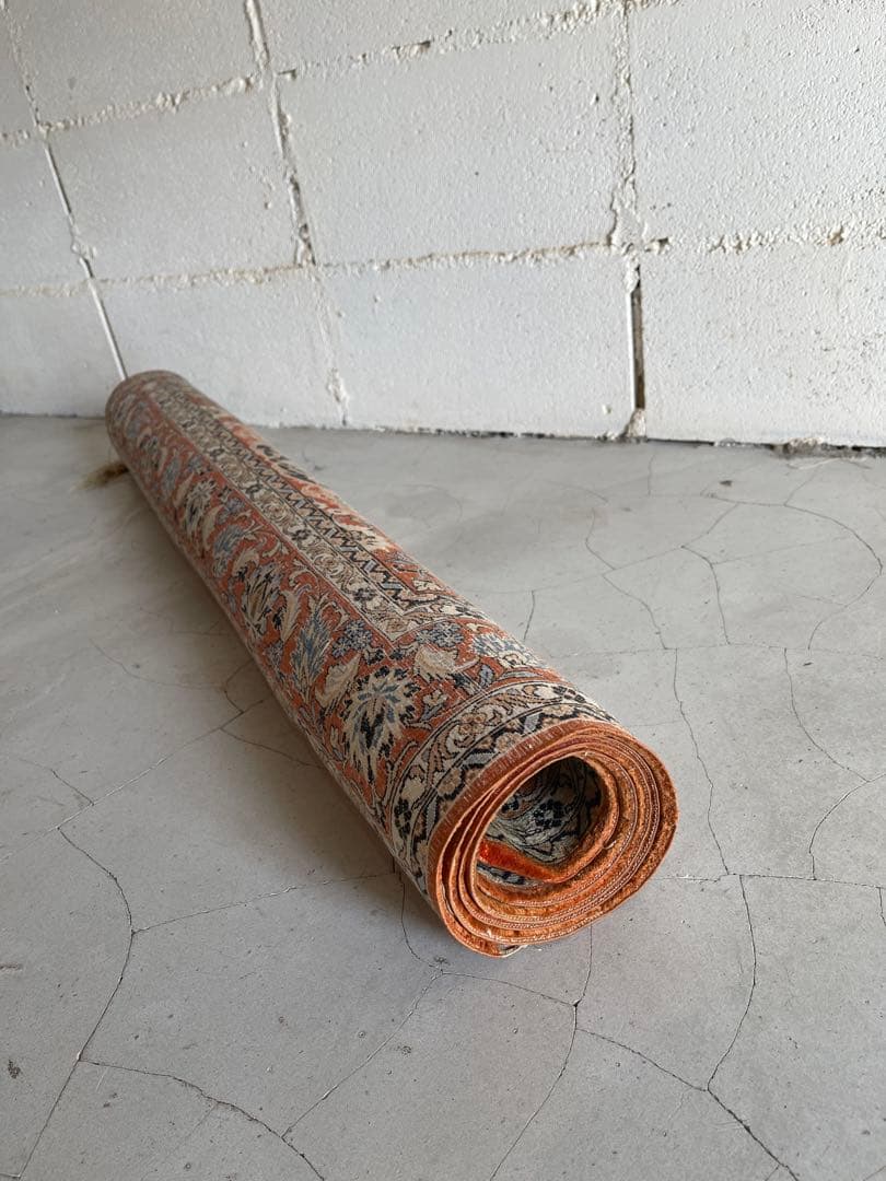 ペルシャ絨毯　シルク100% 94 × 153