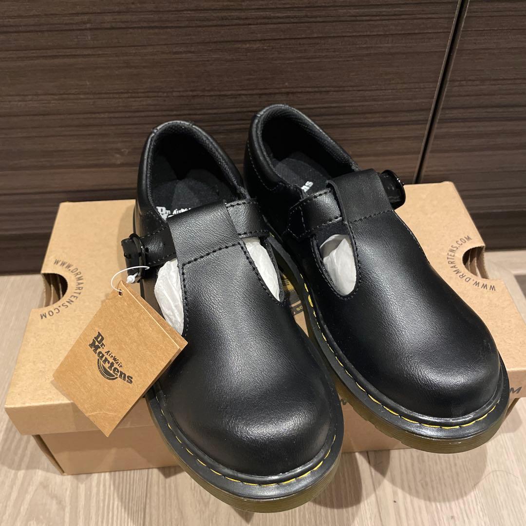 新品　未使用　キッズ　シューズ　ドクターマーティン