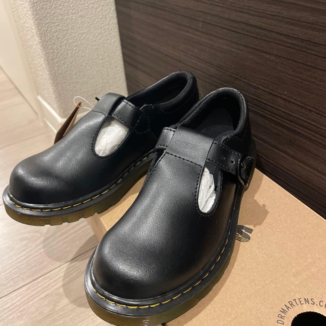 新品　未使用　キッズ　シューズ　ドクターマーティン