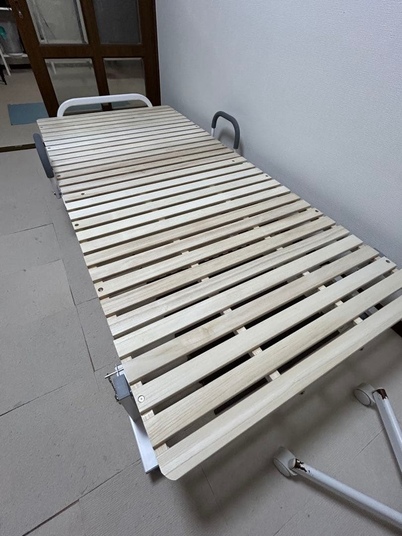 折りたたみベッド 木製スラット(国立と府中立川限定)