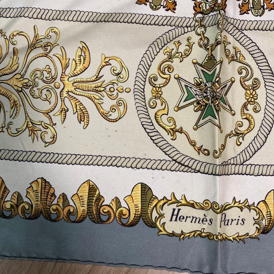 Hermès 騎士と馬 デザイン スカーフ