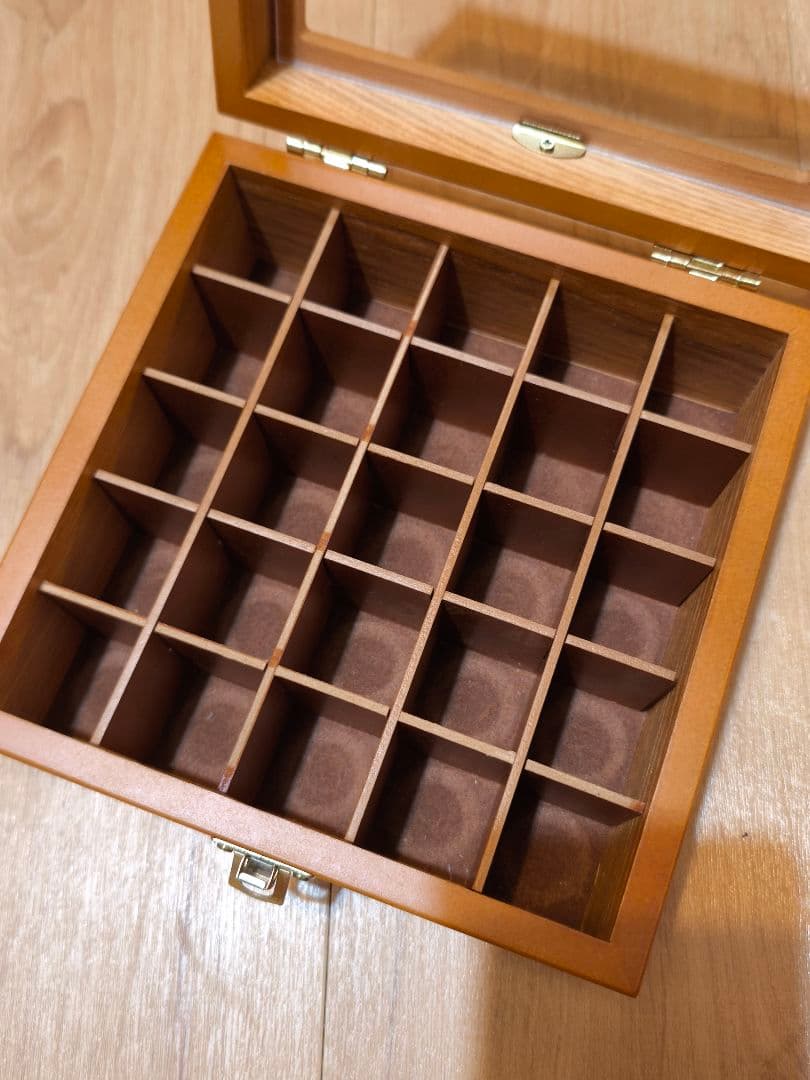 【値下げ】doTERRA オイル 24本セット 木箱・本・ラベルシール付