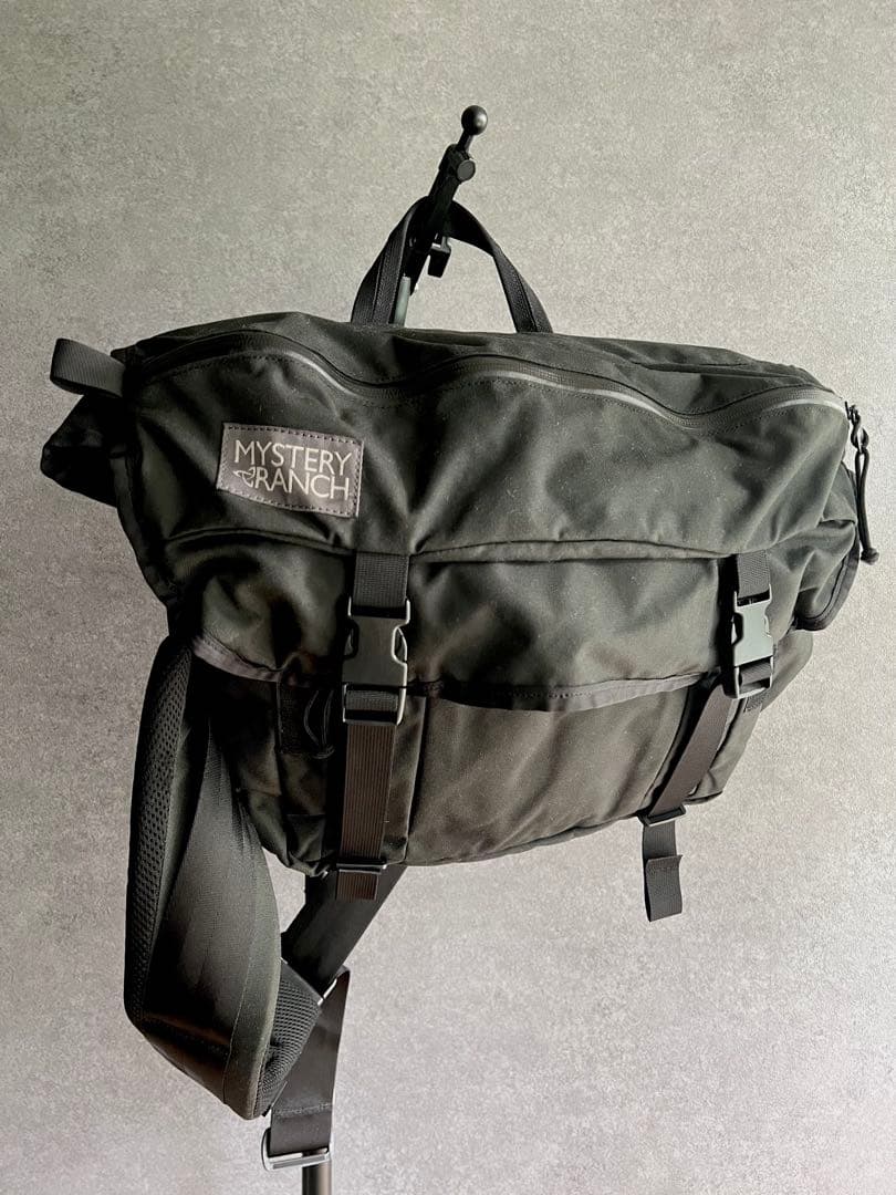 【入手困難】MYSTERY RANCH メッセンジャー　インベーダー　超美品