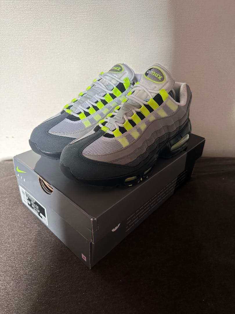 NIKE AIR MAX 95イエローグラデ