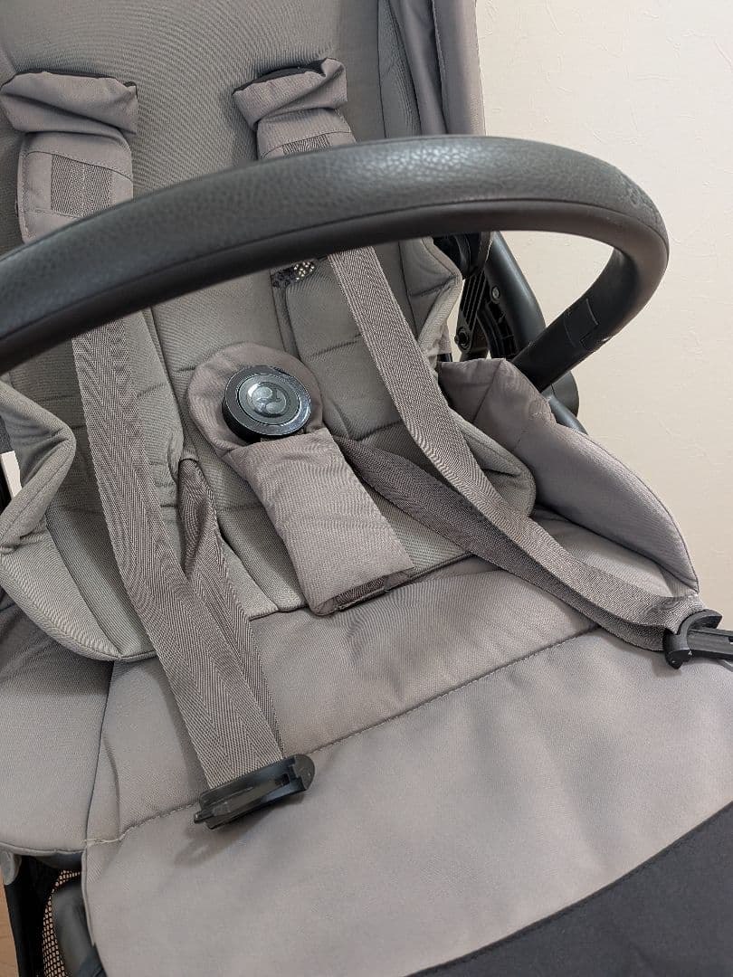 Cybex Melio Carbon ベビーカー グレー