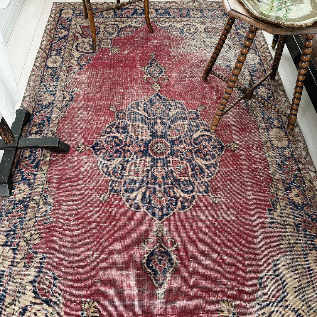 トルコ ヴィンテージラグ A123 超大判 ダークレッド ネイビー メダリオン