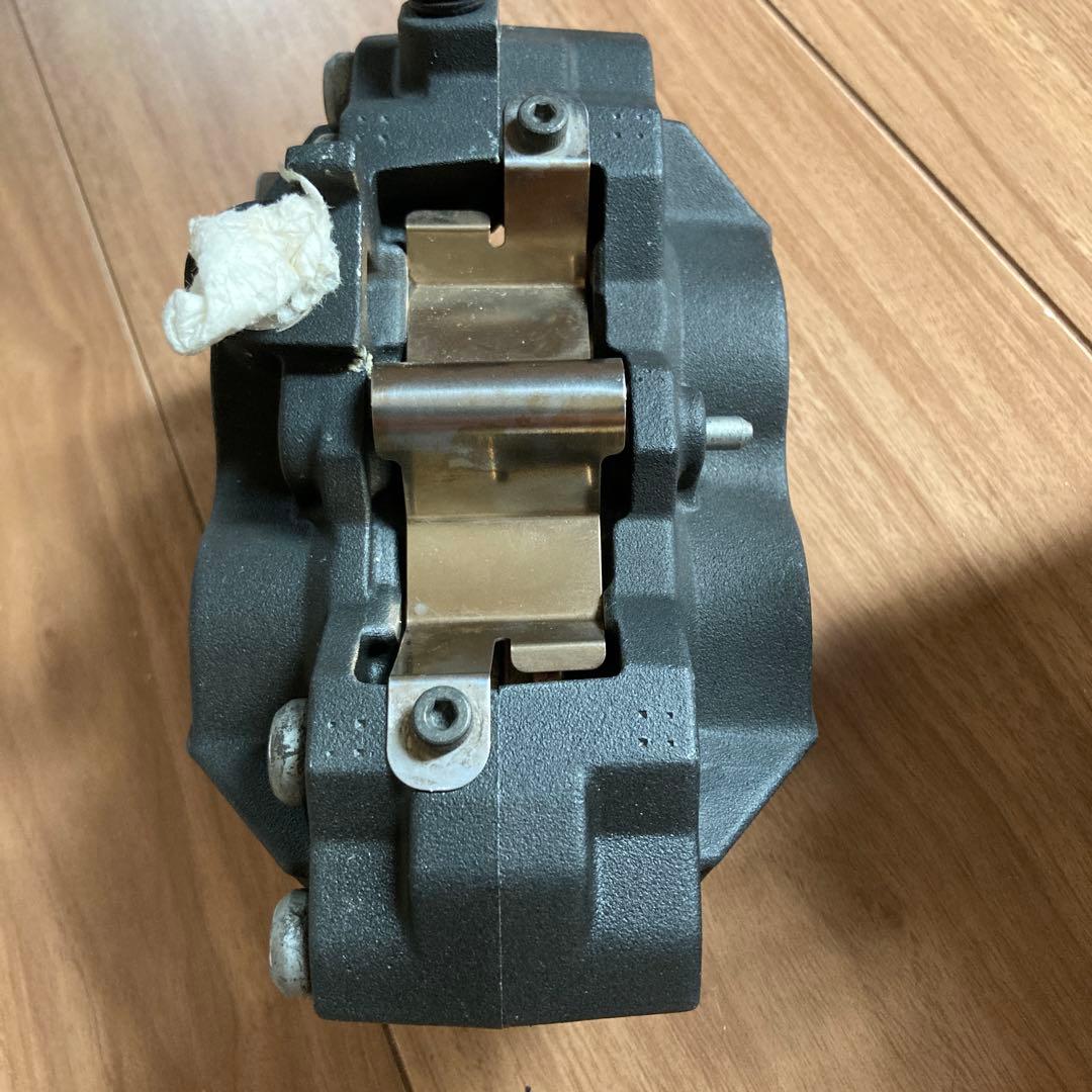 TOKICO ダブルピストン ブレーキキャリパー 2個セット