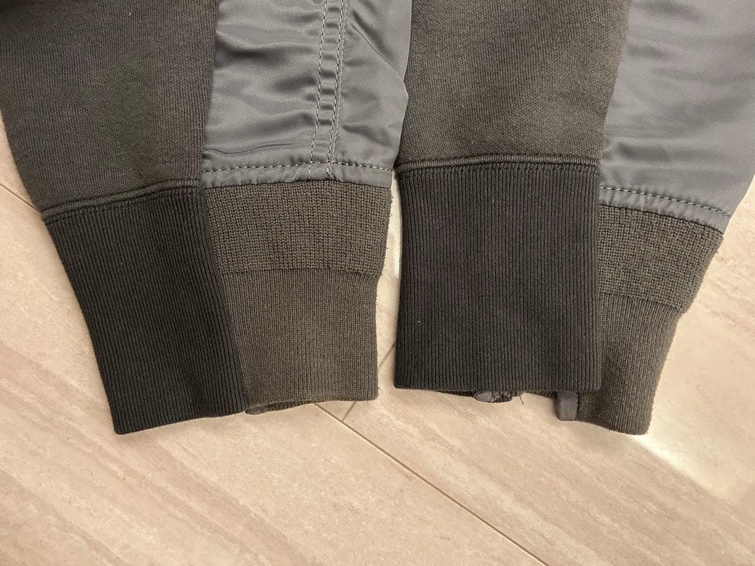 Sacai サカイ　フーディーMA1パーカー グレー