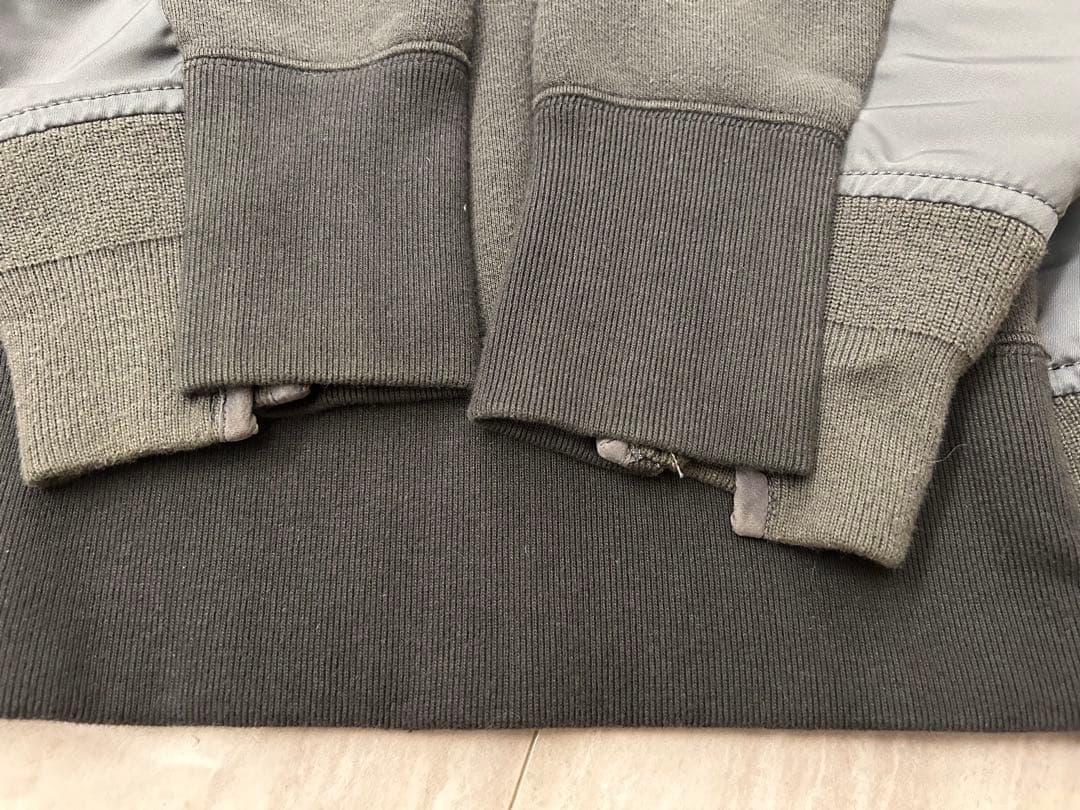 Sacai サカイ　フーディーMA1パーカー グレー