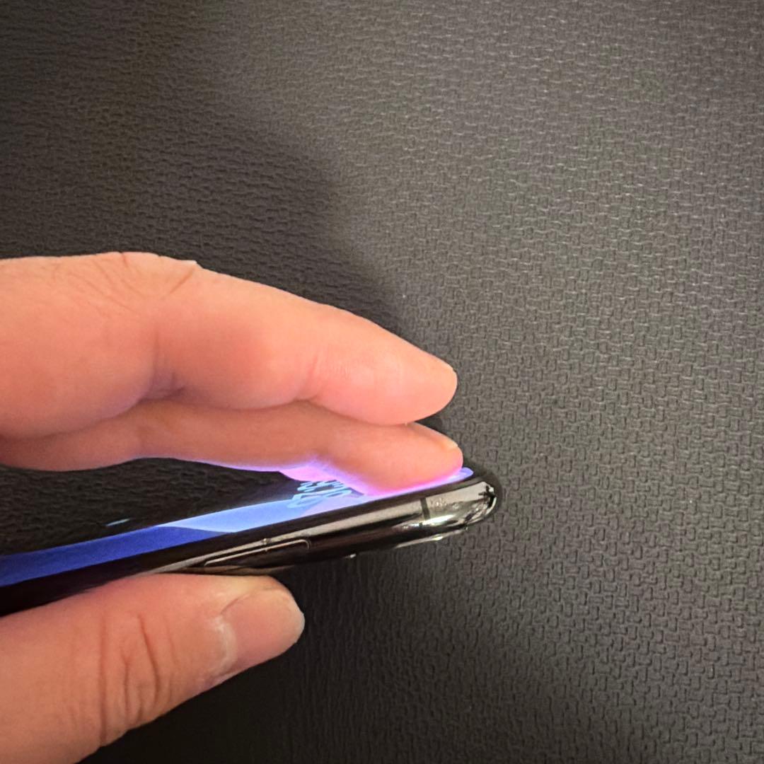 iPhone XS スペースグレイ 64GB 画面キレイ