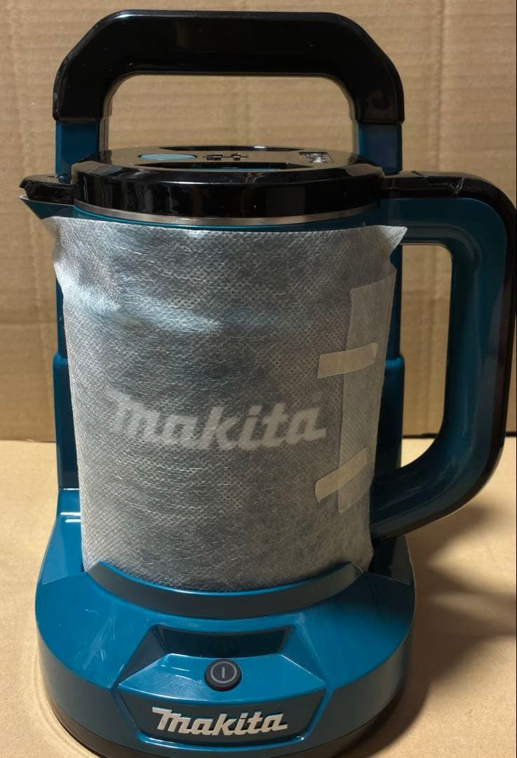 マキタ 充電式ケトル KT360DZ 青 makita 18V+18V 36V