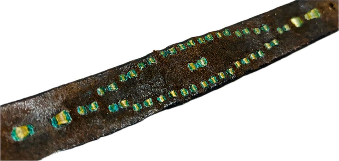 ウルフズヘッド　レザーブレスレット　レザーバングル　ブラック　スタッズ