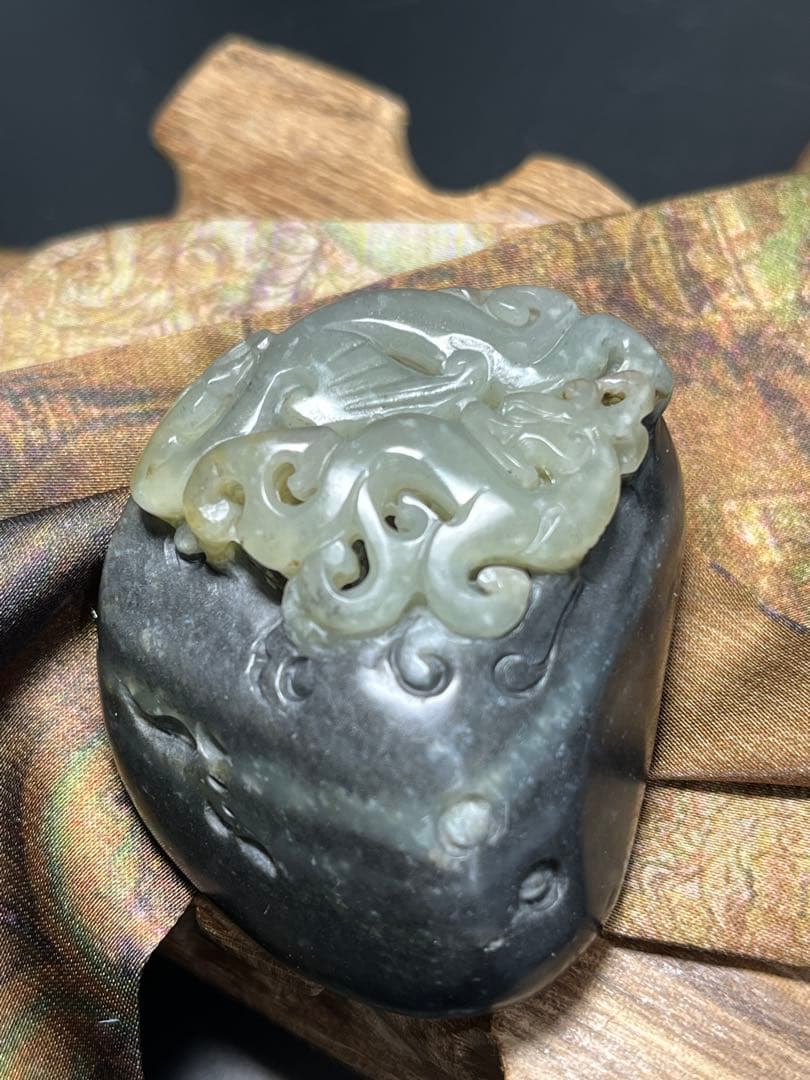 高品質！和田玉★青花籽料の置物、ストラップにも！証明書付き