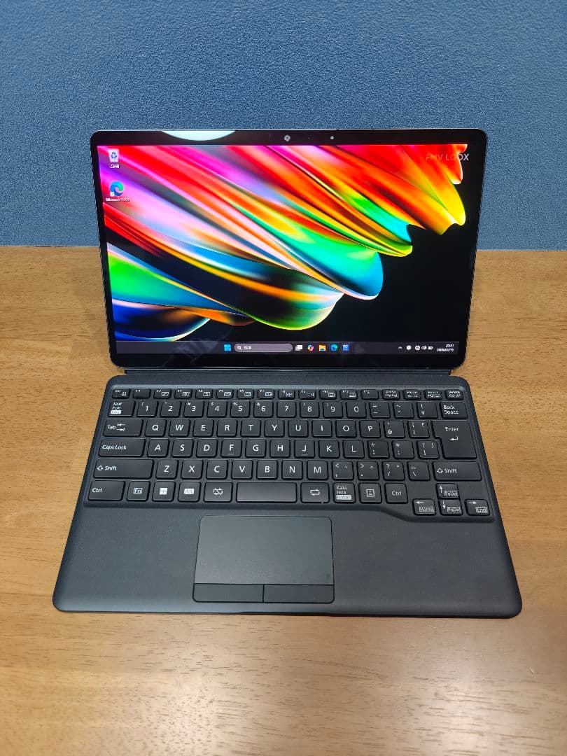 FMV LOOX Windowsタブレット i7 16GB 512GB