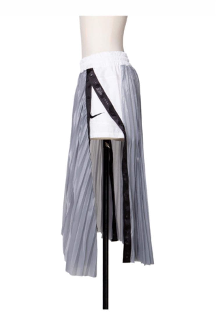 高*町様 森星　秋元梢　着用　NIKE x sacai Skirt サイズ 0
