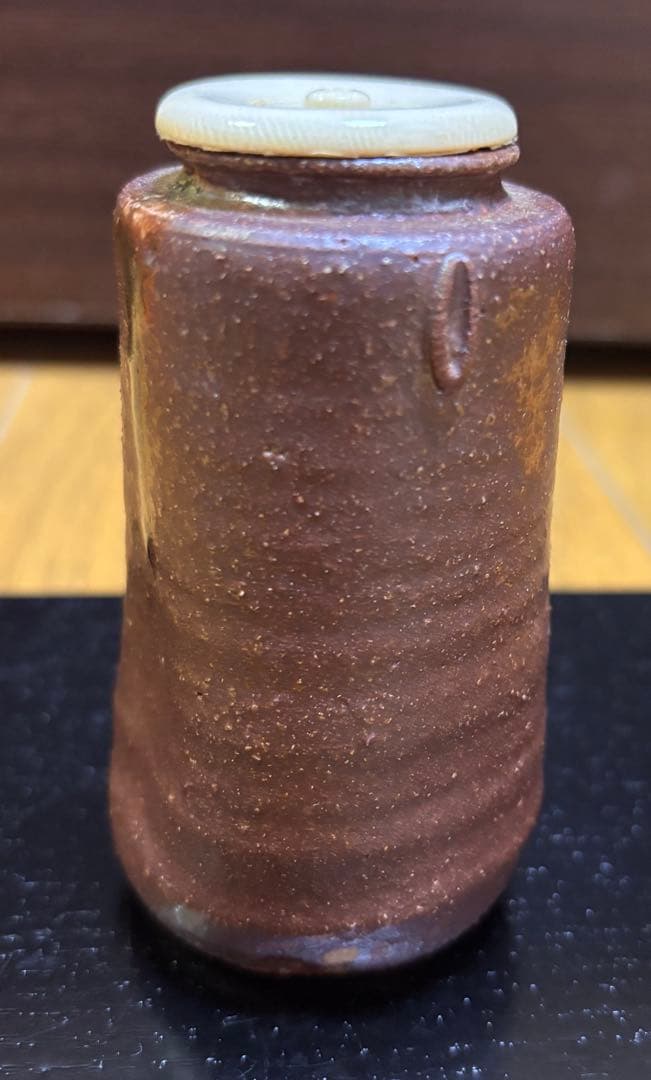 ⭐︎値下げ⭐︎古瀬戸茶入　八十二作　茶道具 陶器製 円筒形 茶色