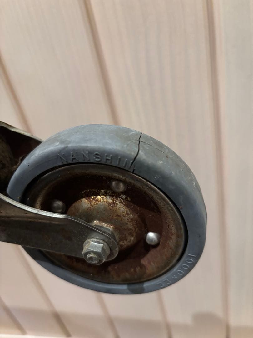 ステンレスワゴン