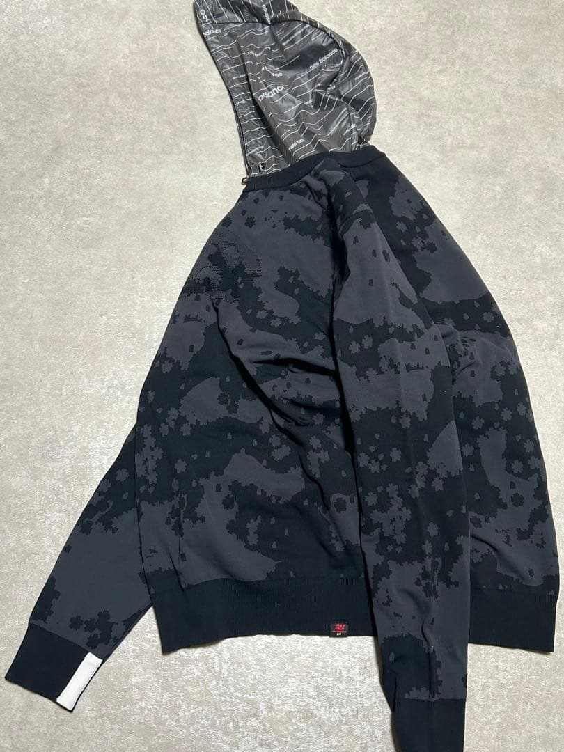 未使用級 ニューバランスゴルフ カモフラ柄 ストレッチ ニット サイズ6