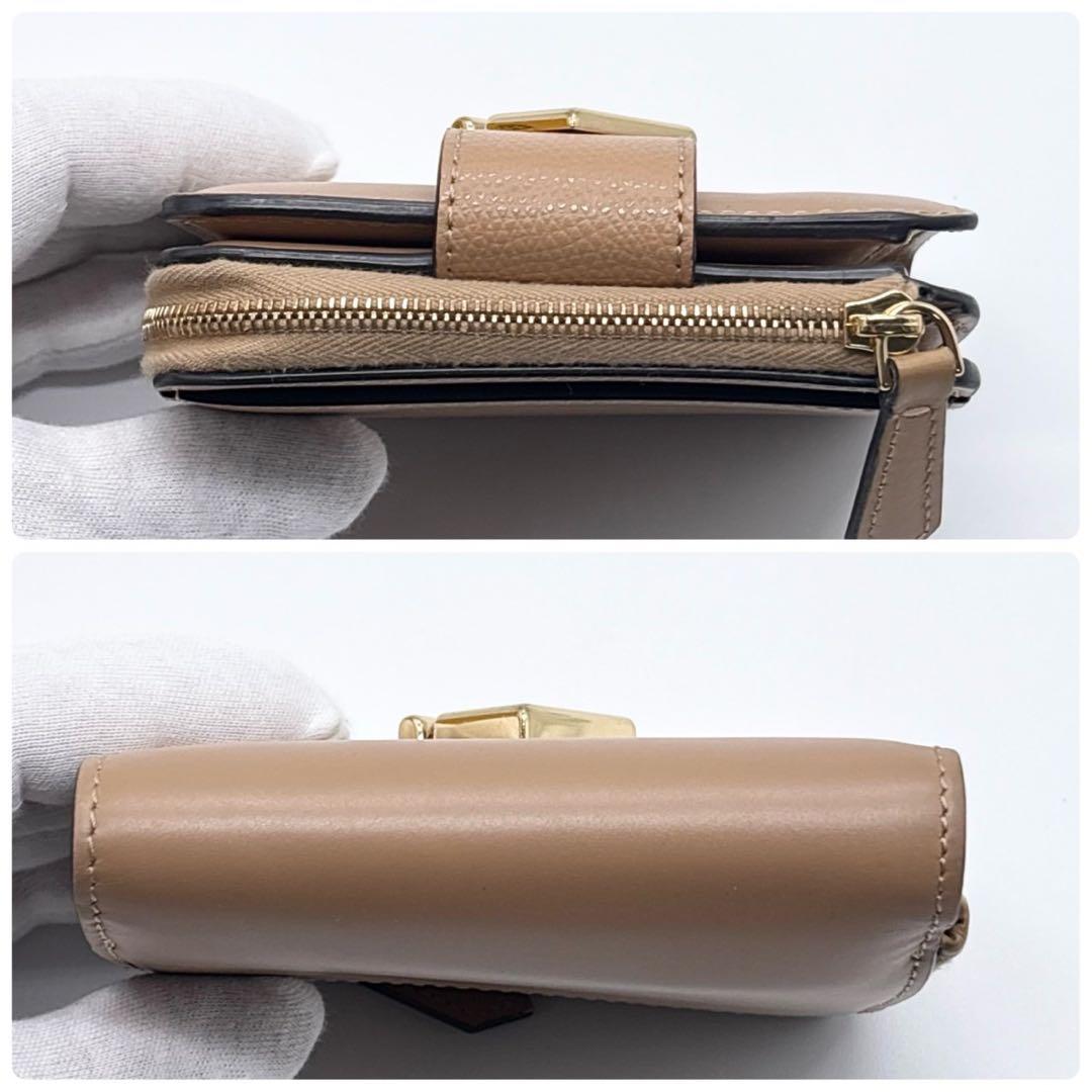 現行品✨ フェンディ 2つ折り財布 ダイヤモンド FF ラウンドファスナー