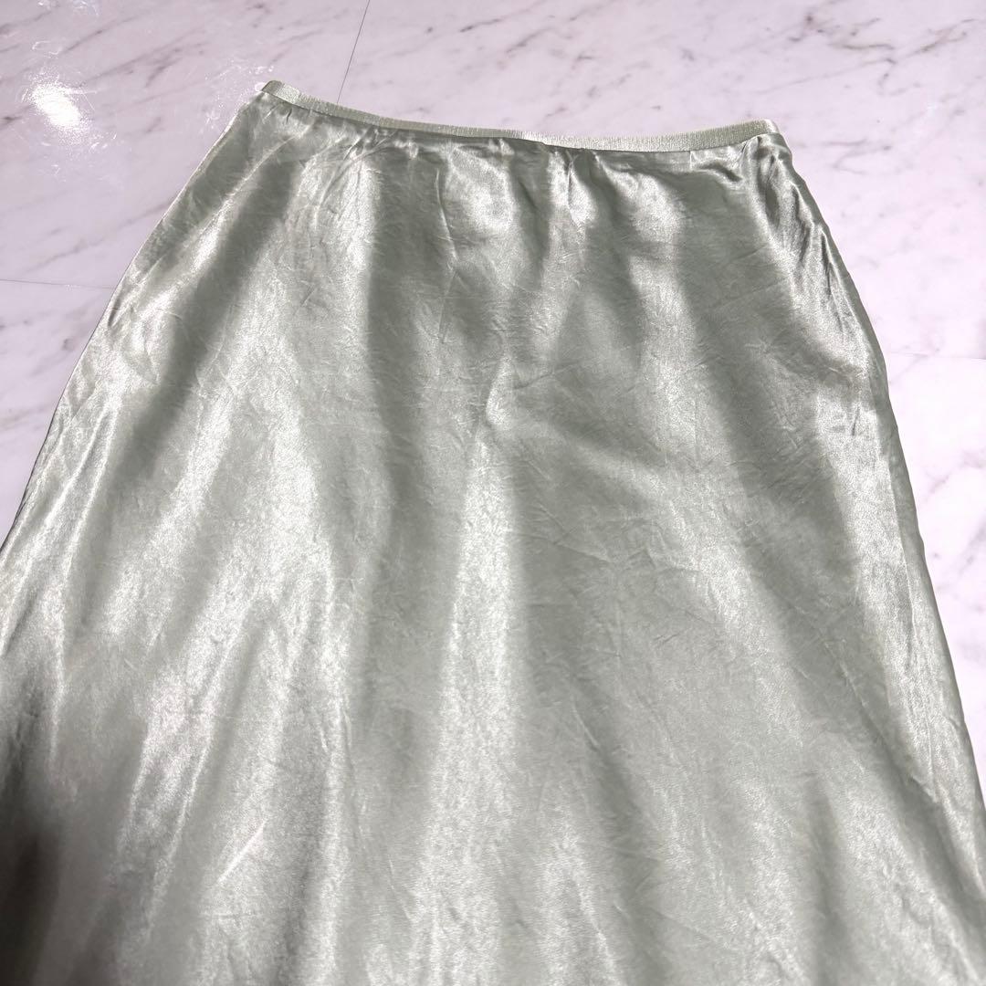 【未使用】2025✨️希少✨アニュアンス アセテート サテン ナロー スカート