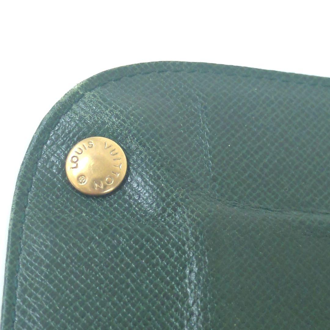 ルイ ヴィトン タイガ レザー ヴィドポッシュ アクセサリートレイ M30314