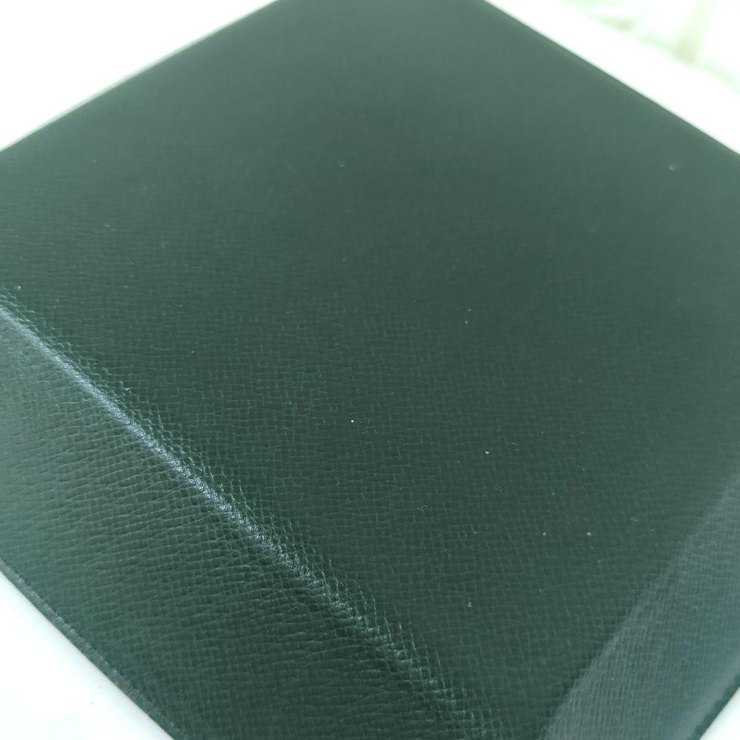 ルイ ヴィトン タイガ レザー ヴィドポッシュ アクセサリートレイ M30314