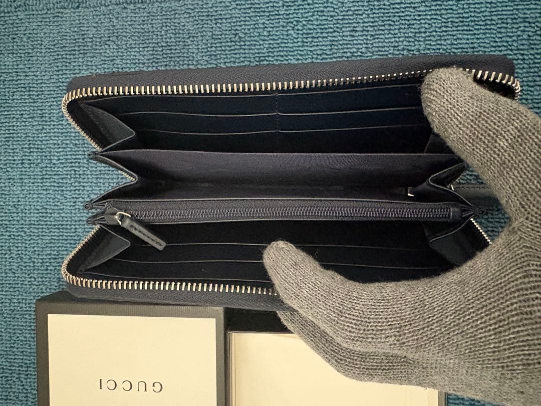 GUCCI 長財布　ネイビー