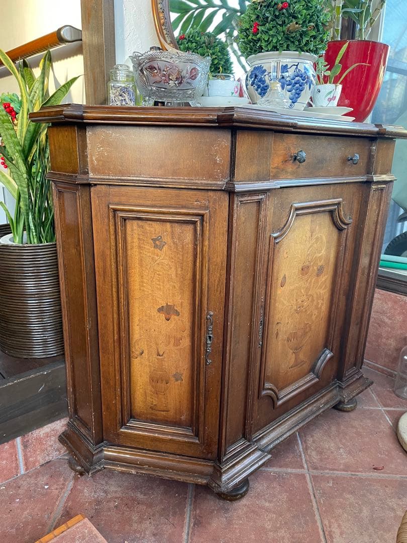 クラシック木製キャビネット