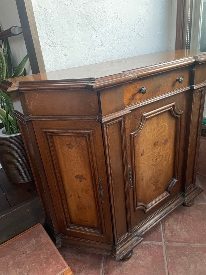 クラシック木製キャビネット