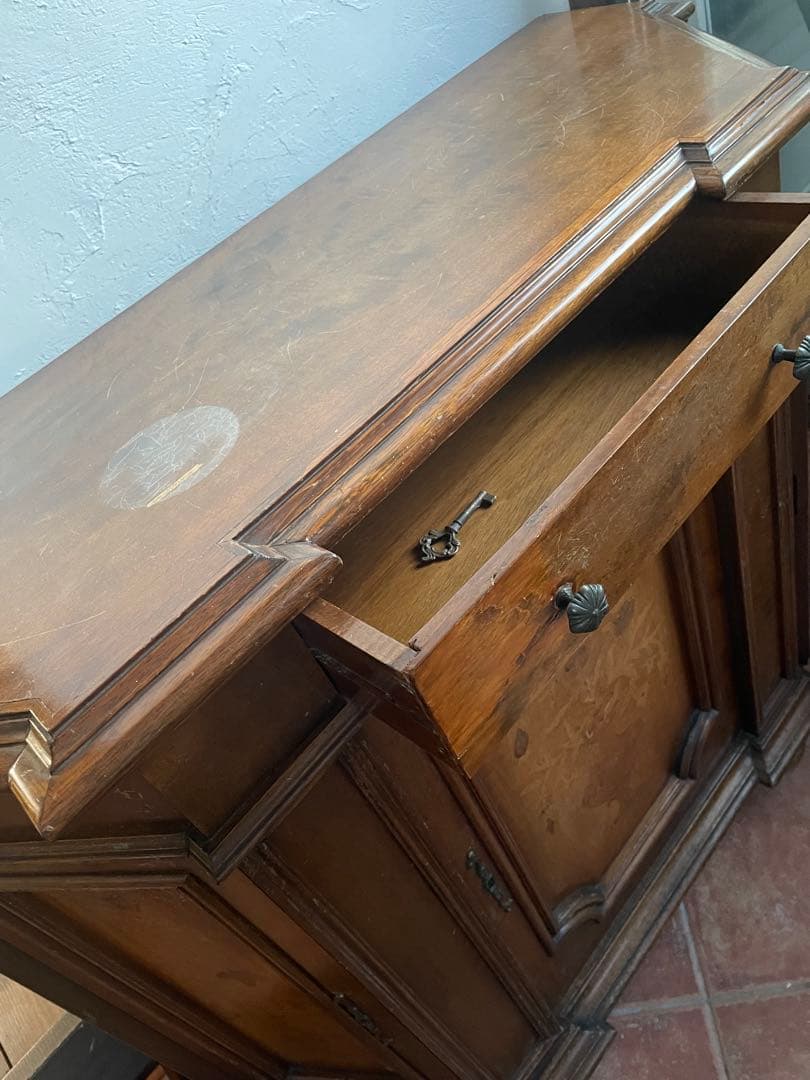 クラシック木製キャビネット