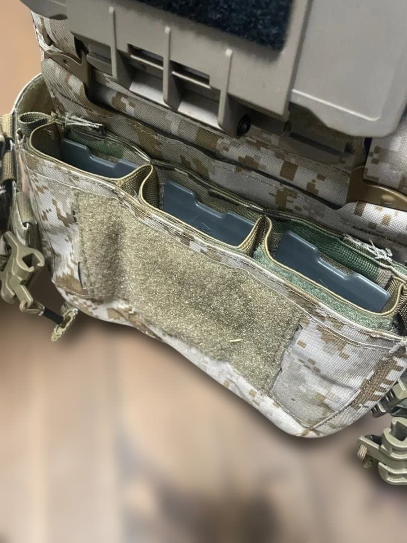 レプリカ FERRO CONCEPTS FCPC AOR1 プレートキャリア