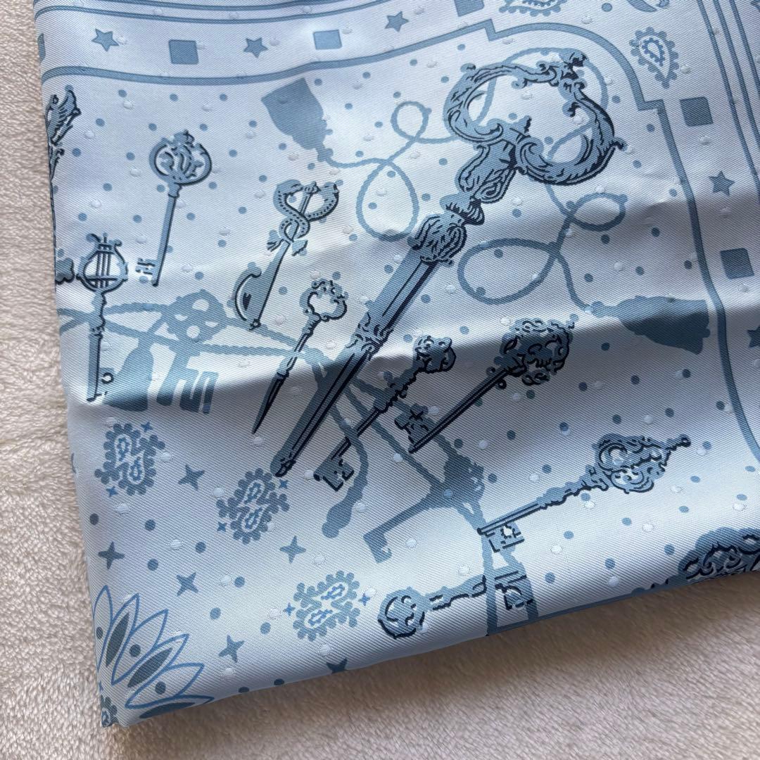 キ*プ様 【未使用保管品✨】HERMES シルク　バンダナ　プリュムティ　レ・ク
