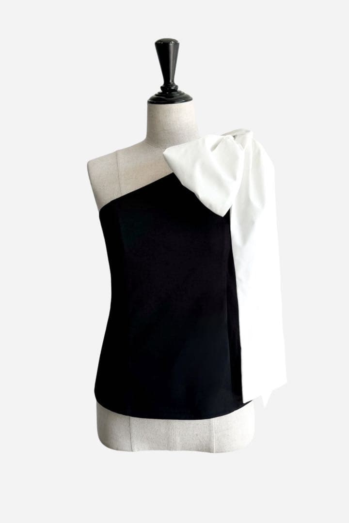 【新品】sheller one shoulder ribbon tops