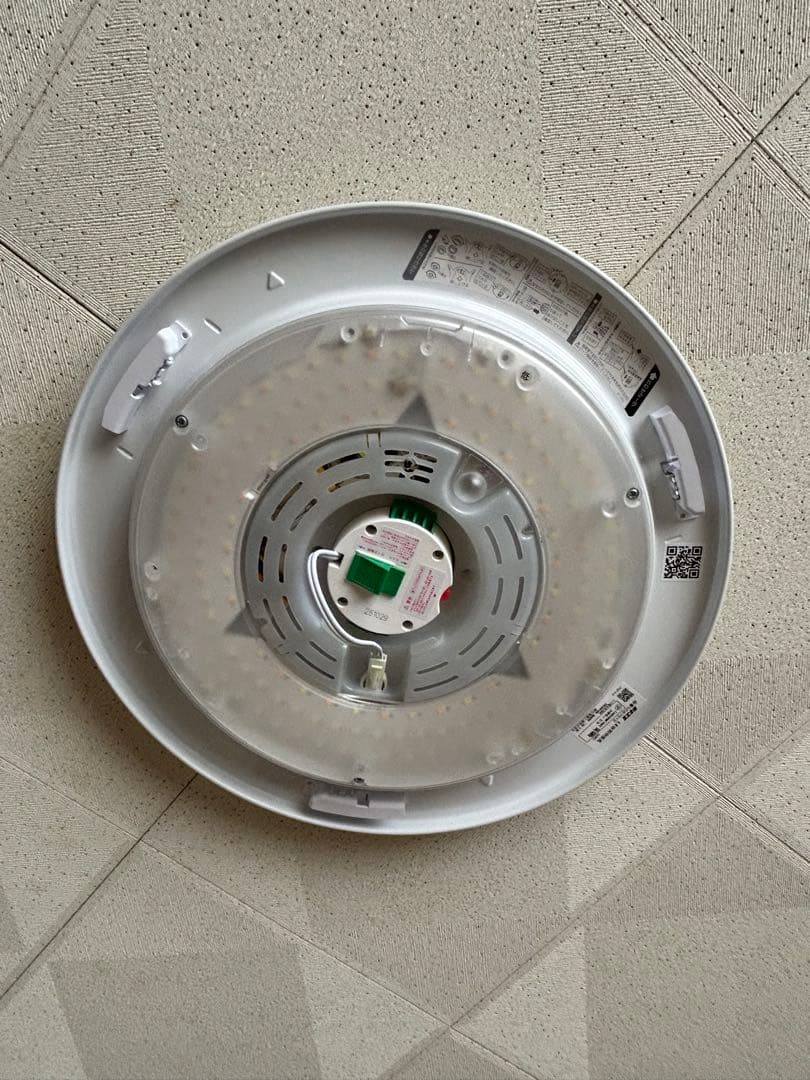 タキズミ　新品未開封天井シーリングライト　８畳用 ＬＥＤ　1