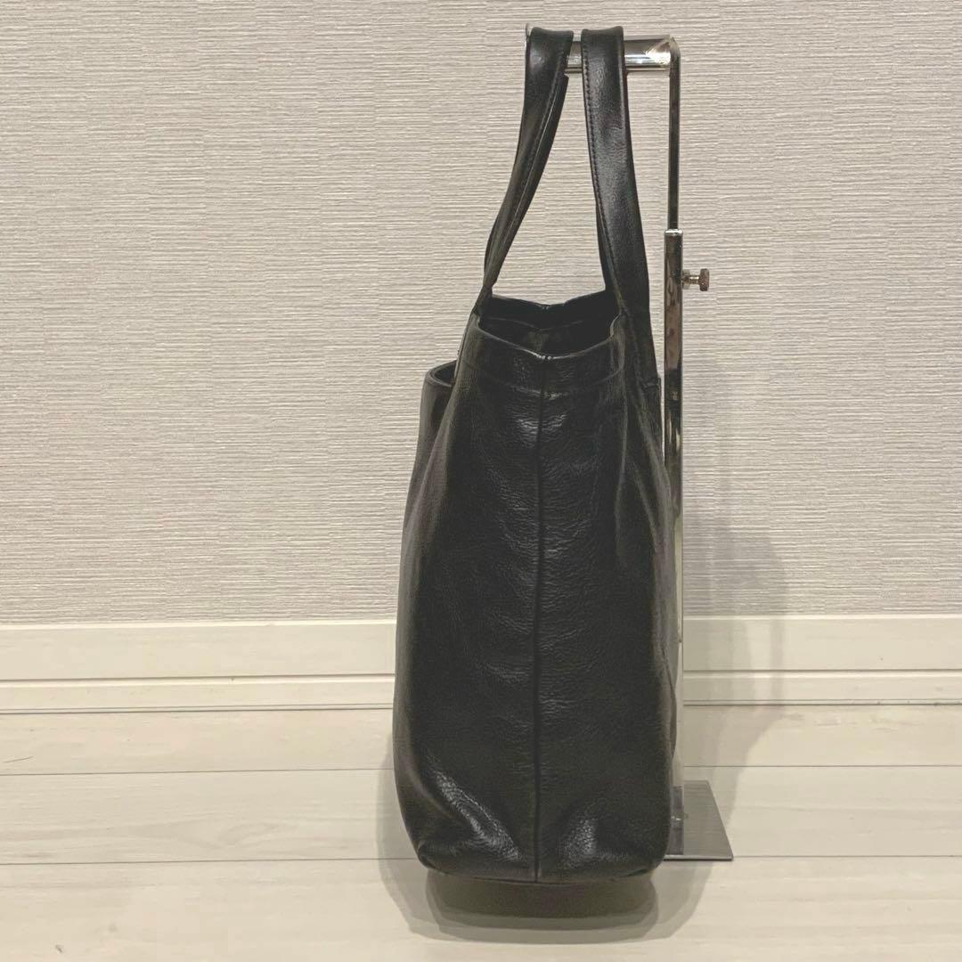 極美品✨イルビゾンテ トートバッグ オールレザーロゴ型押し A4可能 ブラック