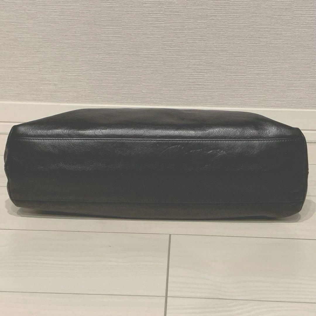 極美品✨イルビゾンテ トートバッグ オールレザーロゴ型押し A4可能 ブラック