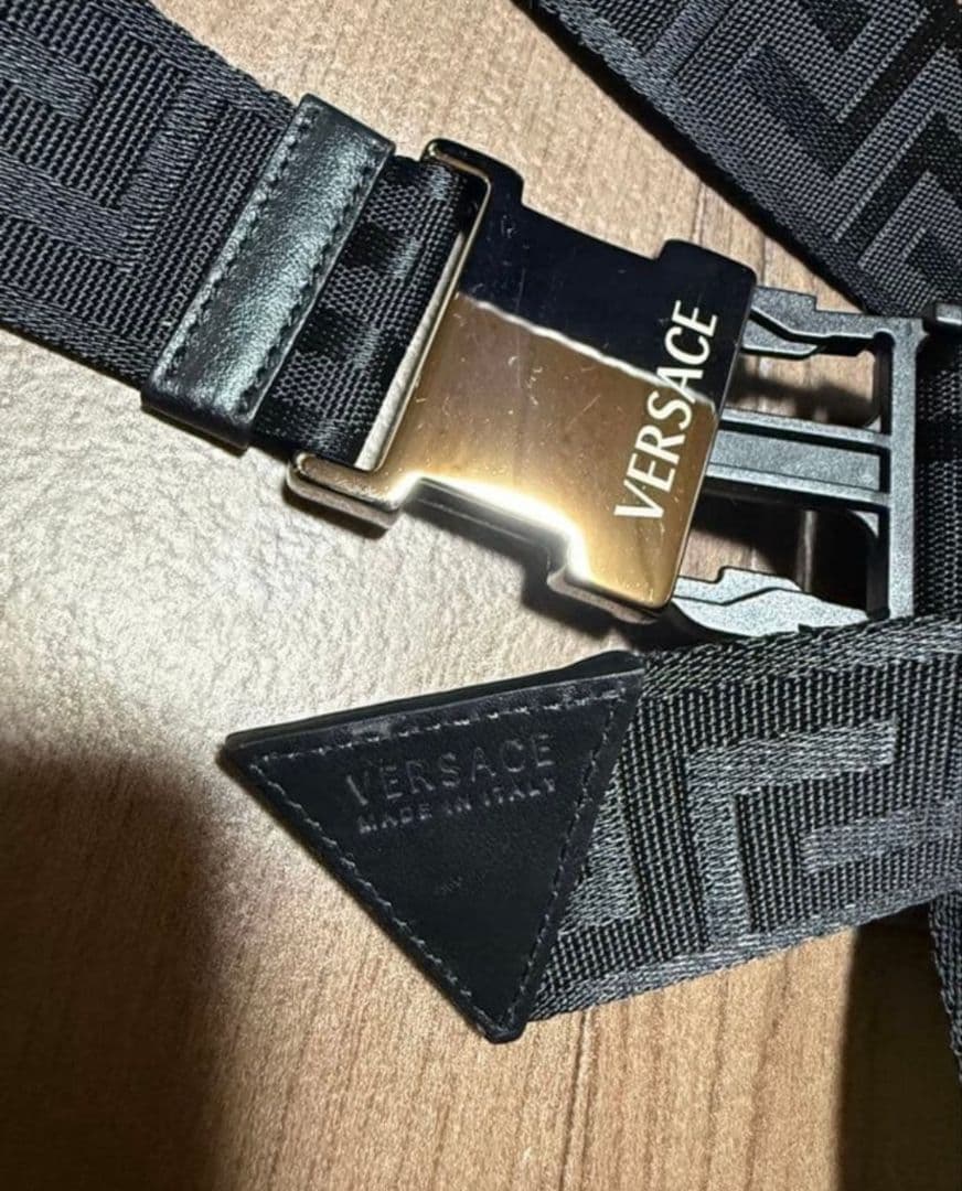 VERSACE ブラックナイロンベルト