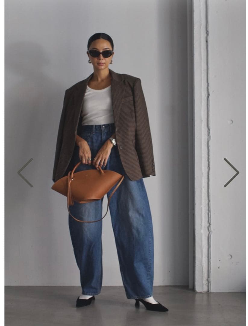 room306カーブデニムパンツ Mサイズ ブルー