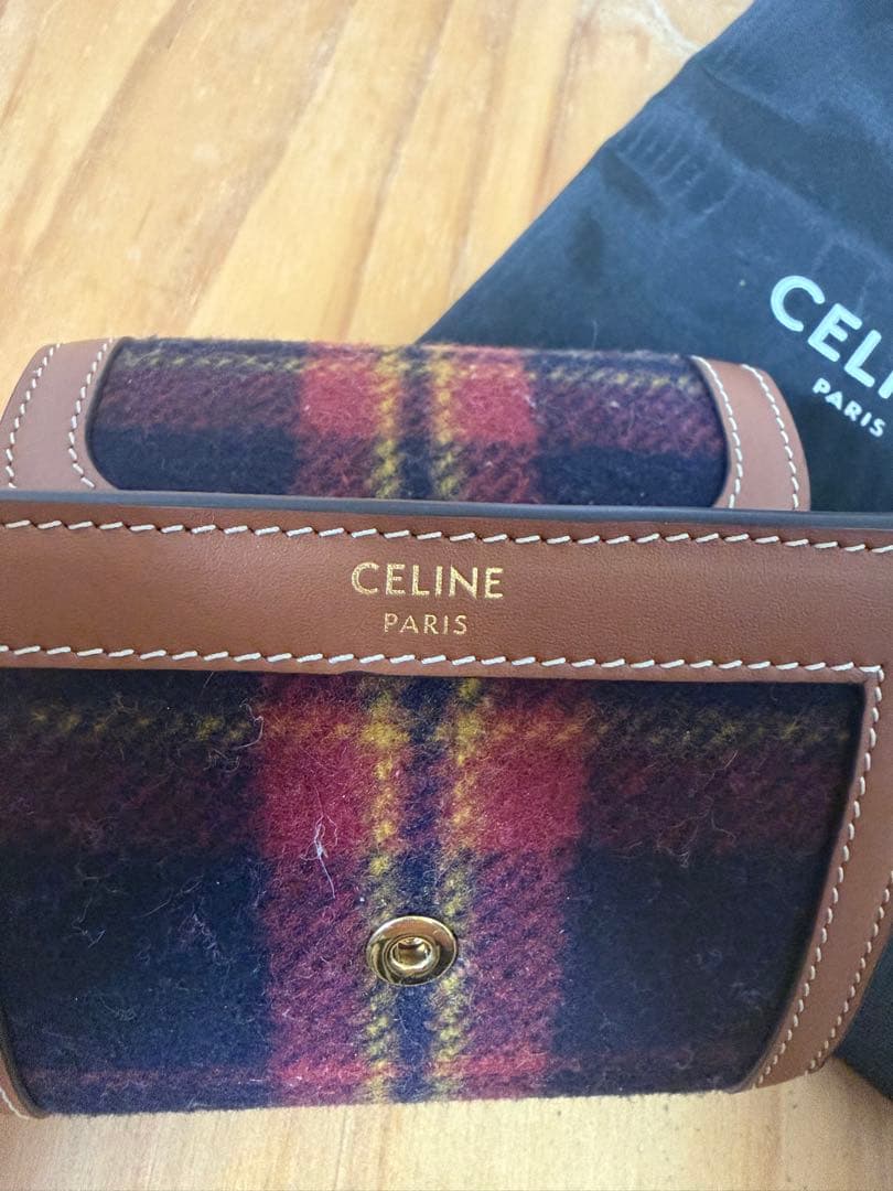 美品！付属品あり　CELINE セリーヌ　トリオンフ　チェック柄財布　三つ折り