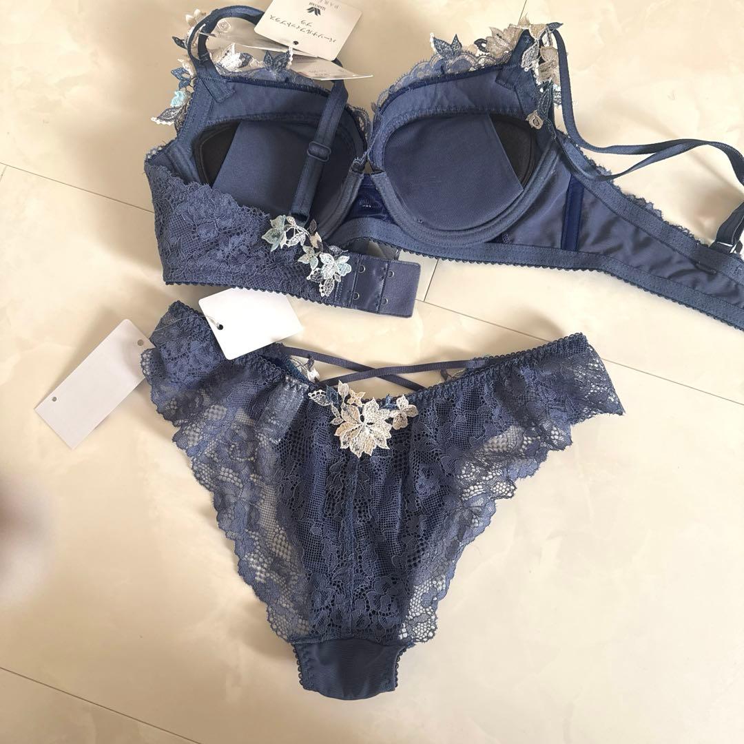 ☆ワコール パルファージュ D65・M☆55G