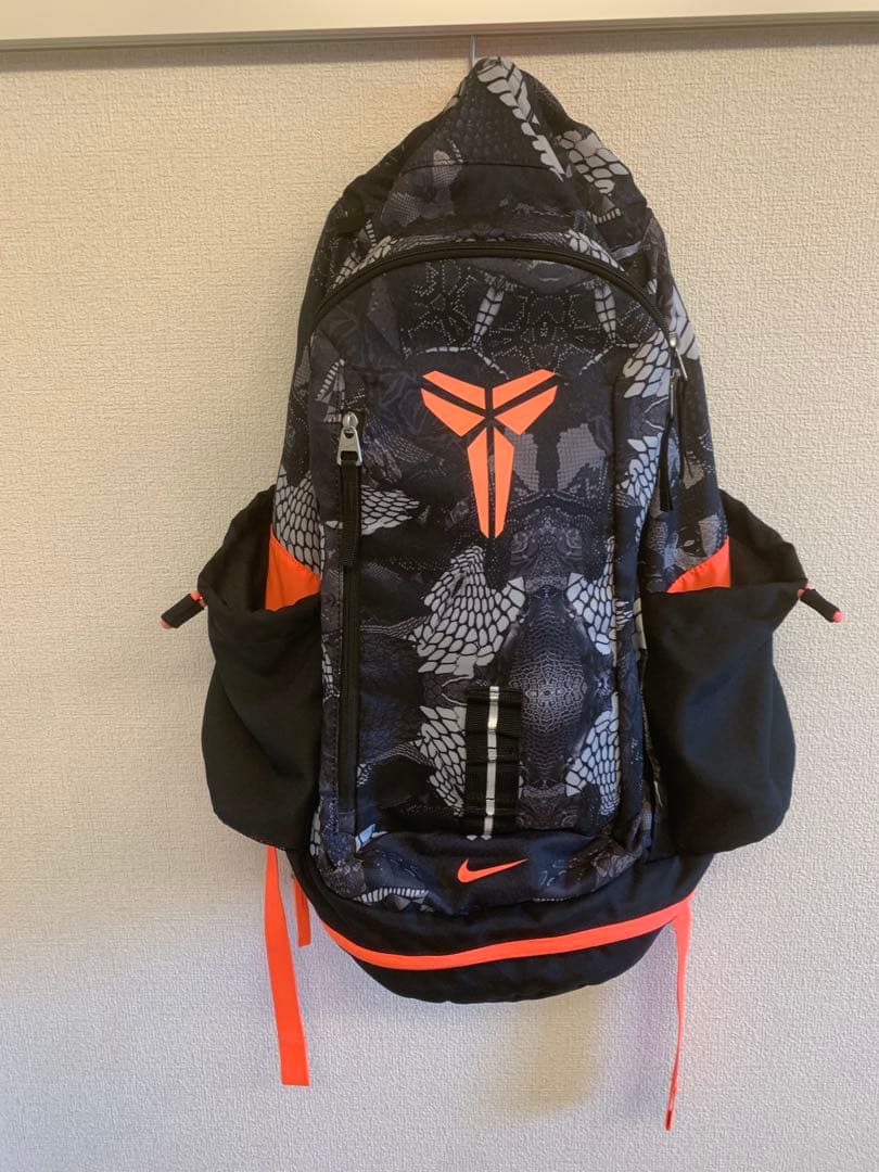 完売品　NIKEコービー　バスケットボール　バッグパック