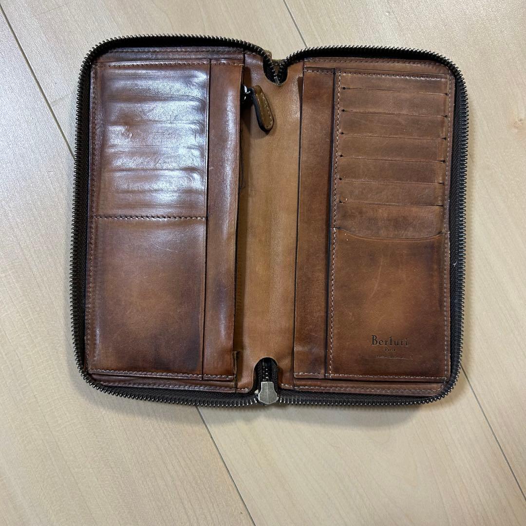 Berluti ベルルッティ 長財布　難有り