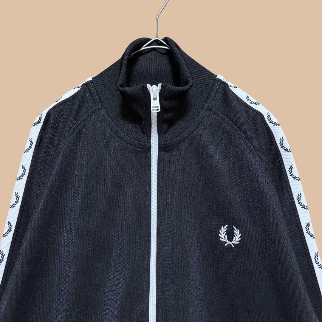フレッドペリートラックジャケットジャージブラック黒刺繍ロゴジップアップS