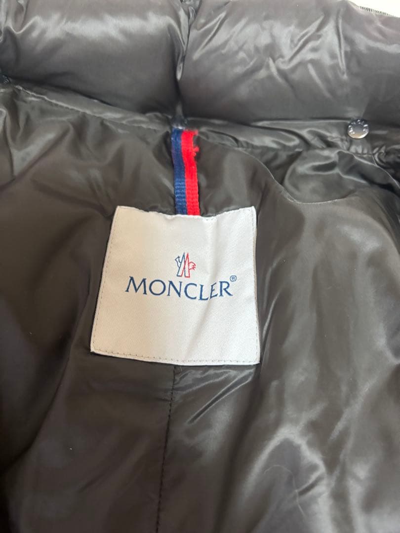 MONCLERダウンジャケットブラウンサイズ0