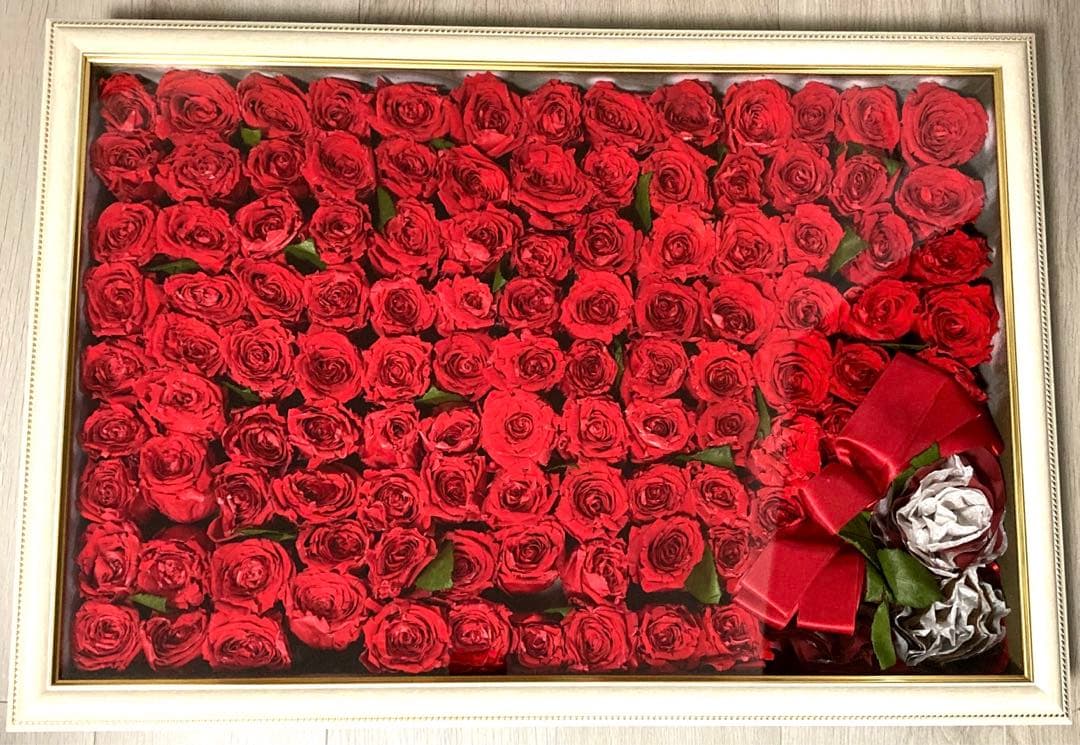 薔薇 100本 プリザーブドフラワー 赤いバラ ローズ 額縁花束アレンジメント
