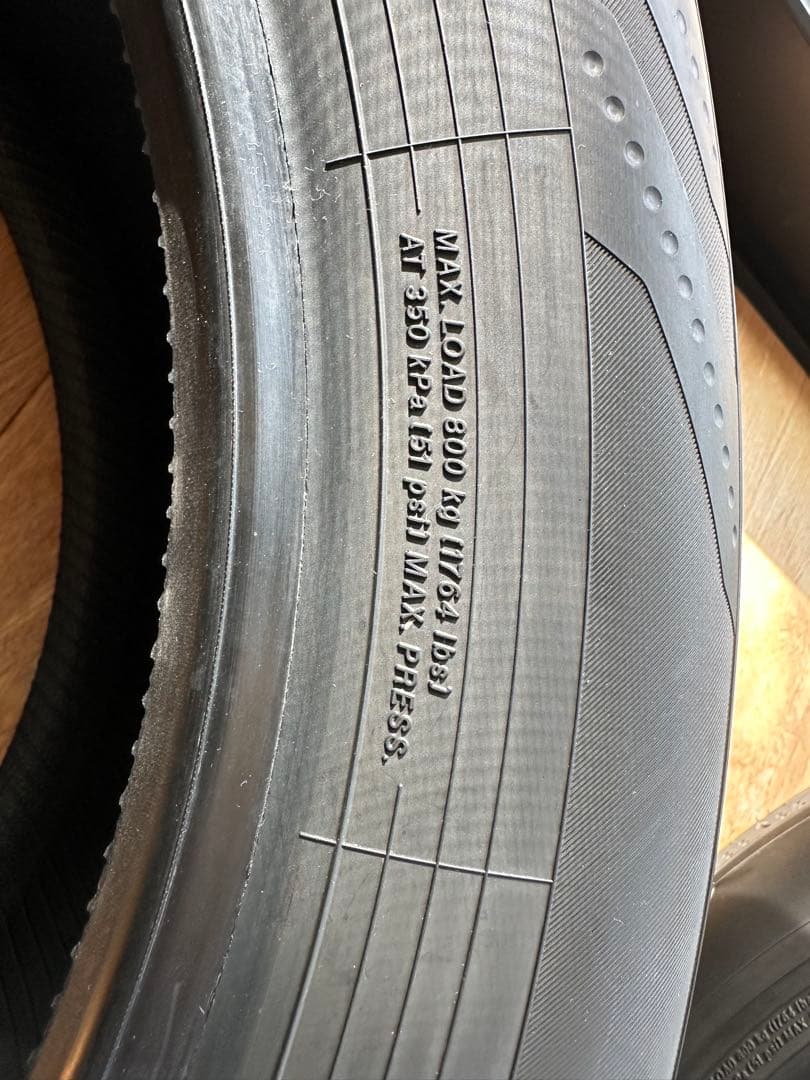 mk1208 18インチサマータイヤ 2本セット（アルファード新車外し）