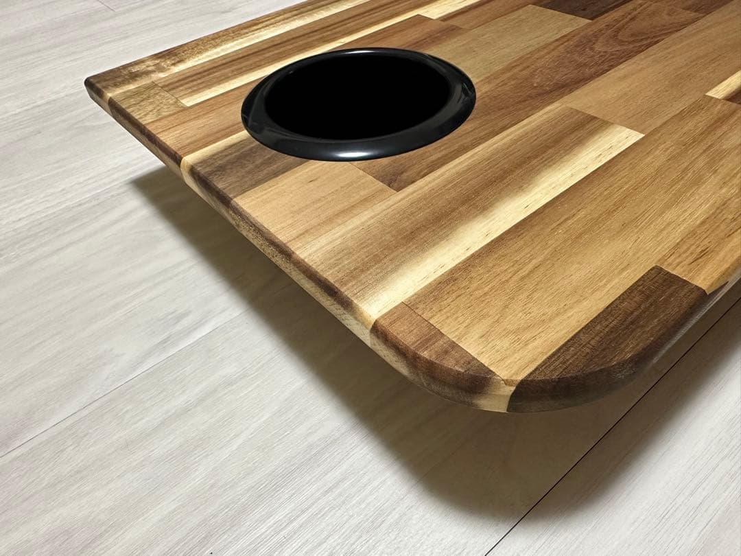 キャラバン　NV350 セカンドテーブル　机　ドリンクホルダー