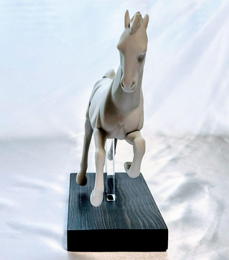 リヤドロ　フィギュリン《ギャロップ　Ⅲ》【白馬　台座付き】No.6956置物