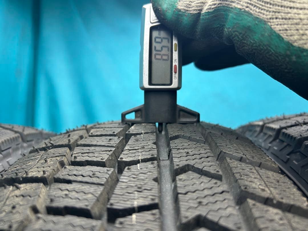 2019年製185/70R14バリ山！ツブ有り！中古スタッドレスタイヤ4本セット